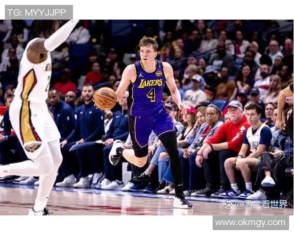 2015年NBA湖人与鹈鹕激战回顾：经典对决与精彩瞬间分析