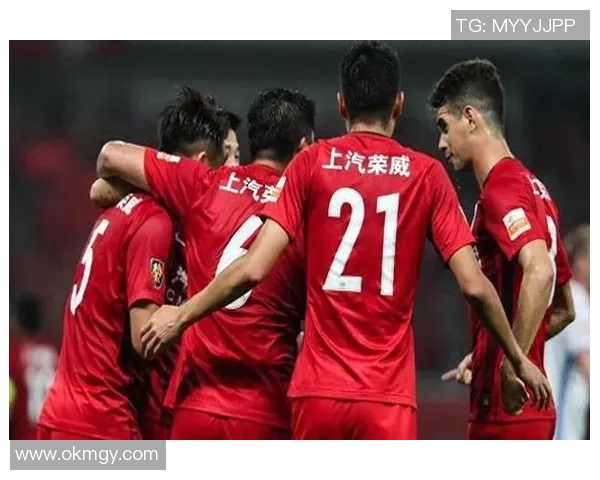 2019年申花与上港激战回顾：一场足球盛宴的精彩瞬间与背后故事